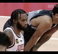 马赛客场逆转林茨，豪取客场重要三分